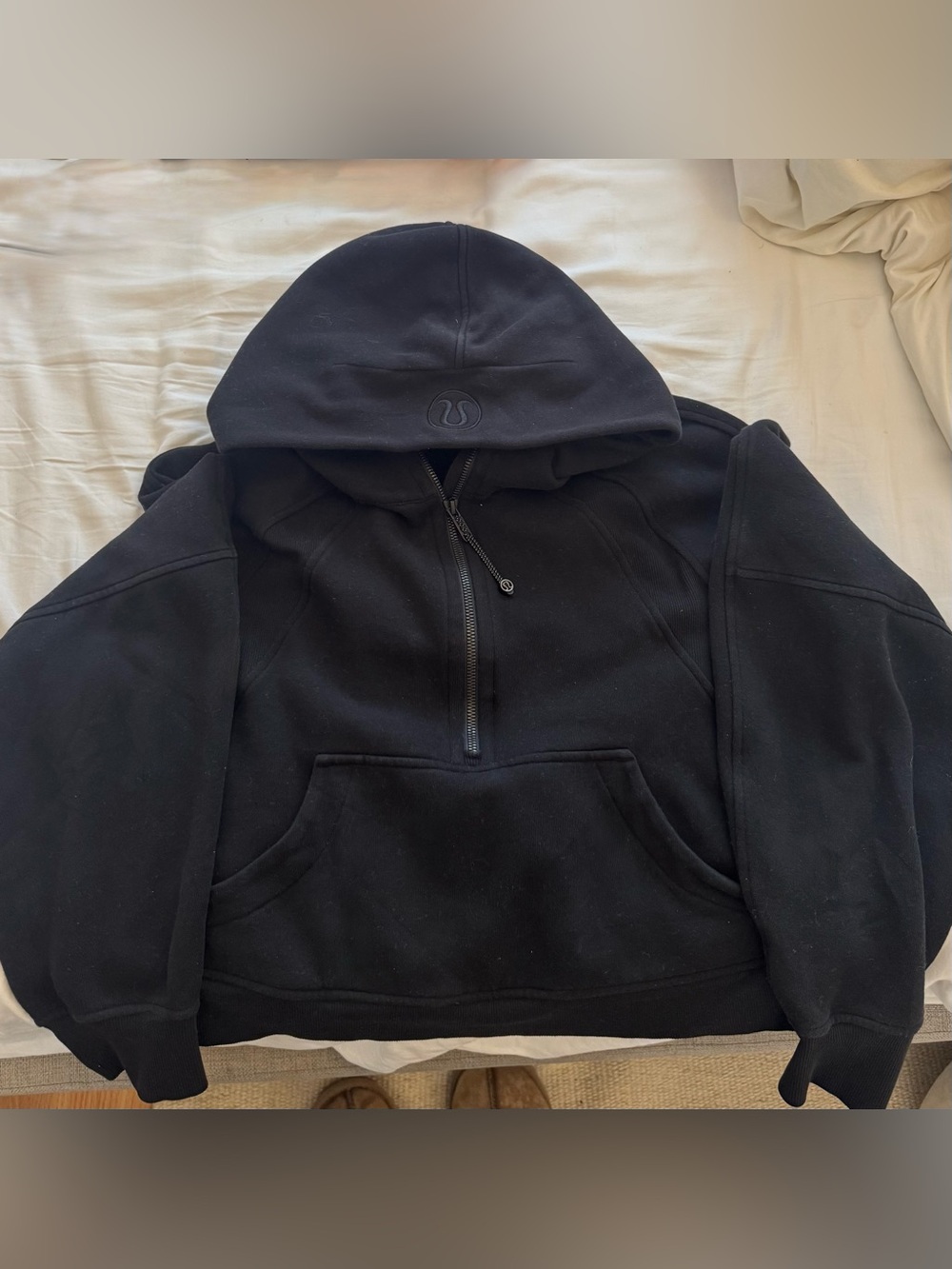 Lululemon Black Scuba